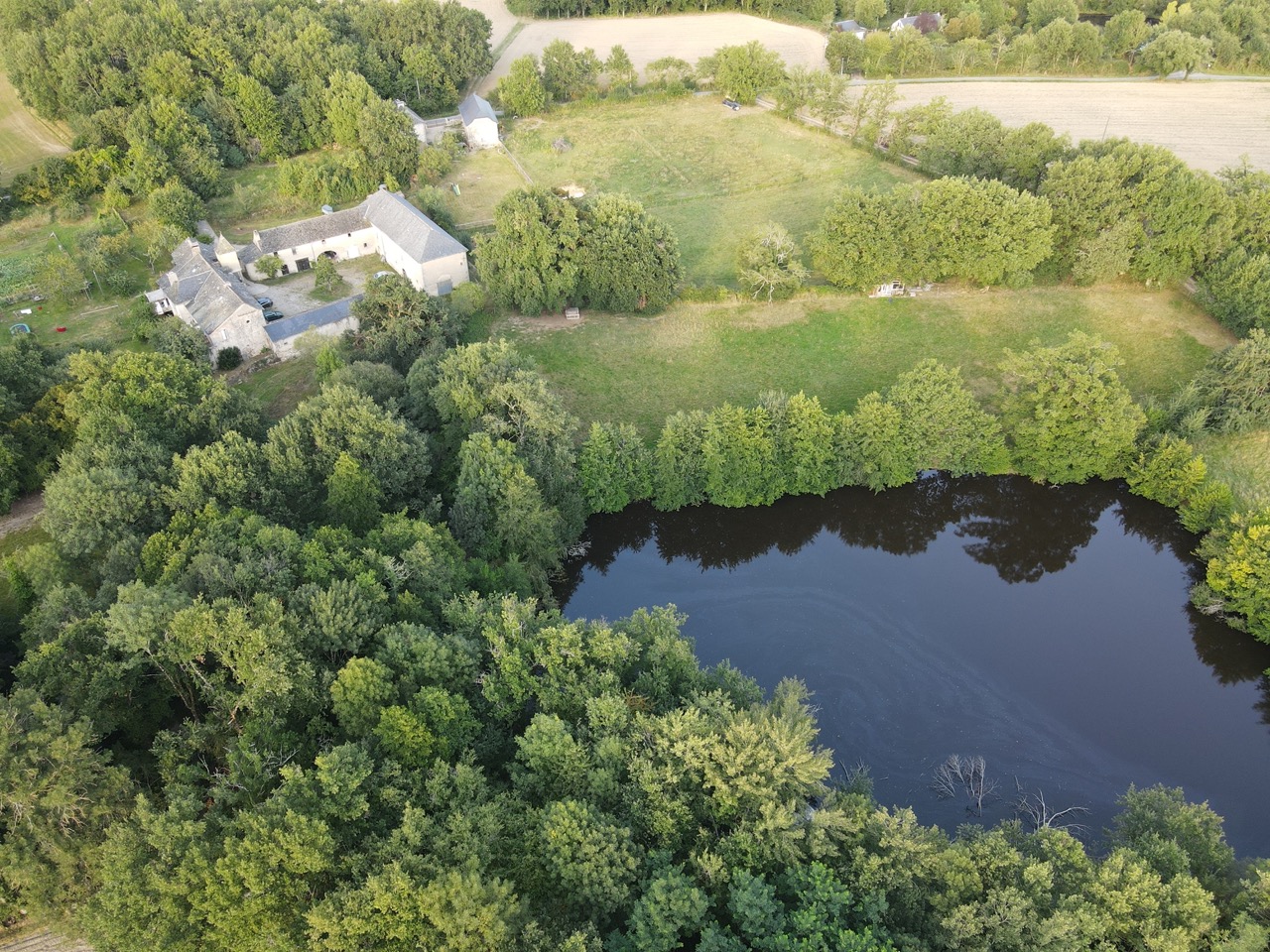 Domaine de Sals — Le domaine et l’étang